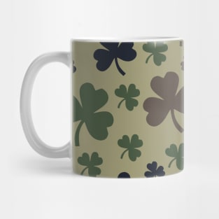 Camouflage clover Mug